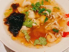 馄饨-绿地三只羊羊肉串(万科店)
