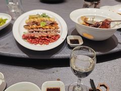 -连鹭海鲜·海肠捞饭·海胆饭(星海店)