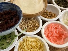 -包整·丝娃娃(一览甲秀楼风景店)