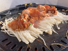 -朴太院·烤肉万岁·创意首尔料理(中联广场店)