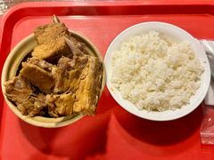 -万和春排骨砂锅米饭(湖北路店)