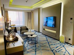 -上海漕河泾万丽酒店