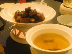 河豚鱼干焖黑猪肉-沈灶河豚宴·河豚融合餐厅(汉中路店)