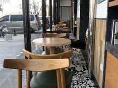 用餐区-金凤成祥(东直门现烤面包店)