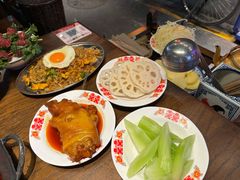 -萍姐火锅·公路夜市(武汉首店)