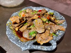 凉拌牛肉-愿者上钩·纸包鱼(翻身店)