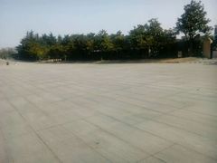 -上海市龙华烈士陵园