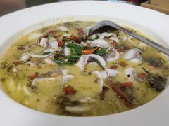 -酸婆娘重庆菜(紫竹路店)