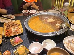 -牛New寿喜烧(虹桥新天地店)