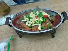 汉阴美食-谢师酒家