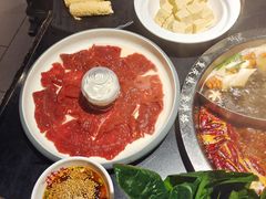 -井格重庆火锅(临平银泰城店)