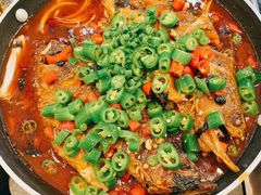 招牌臭鳜鱼-潇湘阁(望京SOHO店)