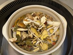 -野菌园·野生菌火锅首创第一家(关兴路总店)