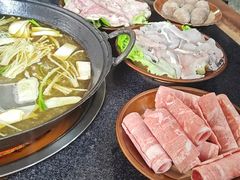 -重庆故事姊妹老火锅(财经学院店)