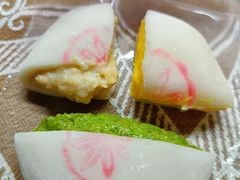 经典奶黄雪饼-张果佬年糕卷(科巷店)