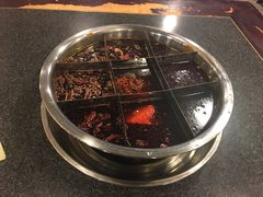 -邓莽子老火锅(中兴路总店)