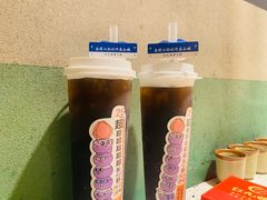 -红九格老火锅(三峡广场店)