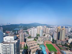 -广州中心皇冠假日酒店
