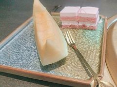 -铭牛烧肉·和牛海鲜自助(高新月牙湖店)