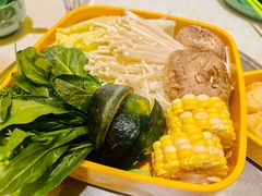 蔬菜拼盘-润园四季椰子鸡火锅(卓越INTOWN店)