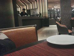 -WOLFGANG PUCK KITCHEN & BAR(迪士尼小镇店)
