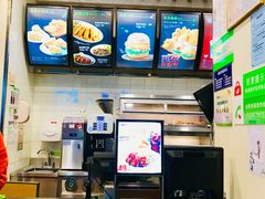 -德克士(虹桥火车站店)