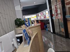 -武汉仁爱口腔(光谷店)