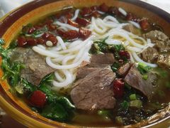 -花溪牛肉粉(八鸽岩店)