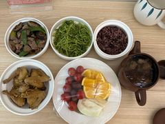 -雪梅月子中心(华侨城店)