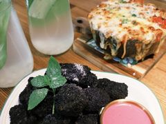 -Dragon Pizza•圆脸龙披萨·牛排餐厅