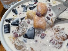 -三花奶奶的甜品(百联嘉定购物中心店)