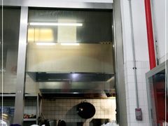 门面-赣南粉局·江西小炒·锅气炒粉(人民广场店)