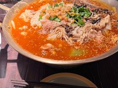 -张翻越·川渝冒菜·武汉黑鸭煲(城北万象城店)