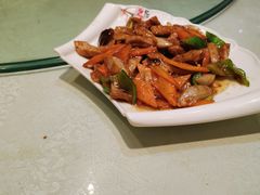红烧蹄筋-清雅轩·清真菜·春饼•烤鸭(滑翔店)