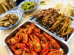 -江城燕子大排档(江汉路步行街店)