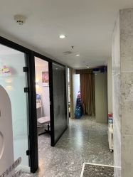 -咪咪专业脱毛连锁机构