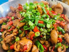 -三湘四水正宗湘菜(君峰路店)