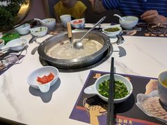 -马家斑.鲜鱼火锅(松湖万科店)