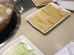 -楼外楼大刀肉传统火锅居(博学路店)