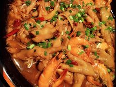 -胖哥俩肉蟹煲(长沙高铁吾悦广场店)