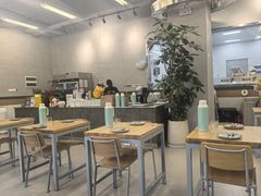 -MT麦如麦立送(梅溪新天地店)