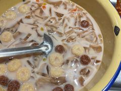 -味舵主重庆火锅(邓尉路店)