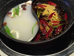-九宫格重庆火锅(北国商城店)