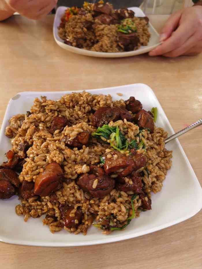 亚东第一好吃辣子鸡炒饭