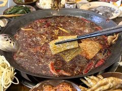 -黄潇洒老火锅(九眼桥宏济巷店)