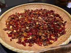 -万重锦·人文川菜馆(骡马市店)