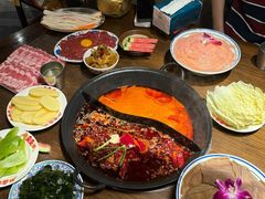 -萍姐火锅·公路夜市(武汉首店)