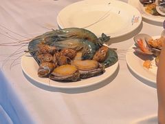 -领鲜活海鲜榴莲自助火锅(东门店)