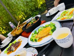 -然一素食餐厅(马利来广场店)