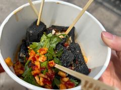 -黑色经典臭豆腐·湖南特产(潇湘文化店)